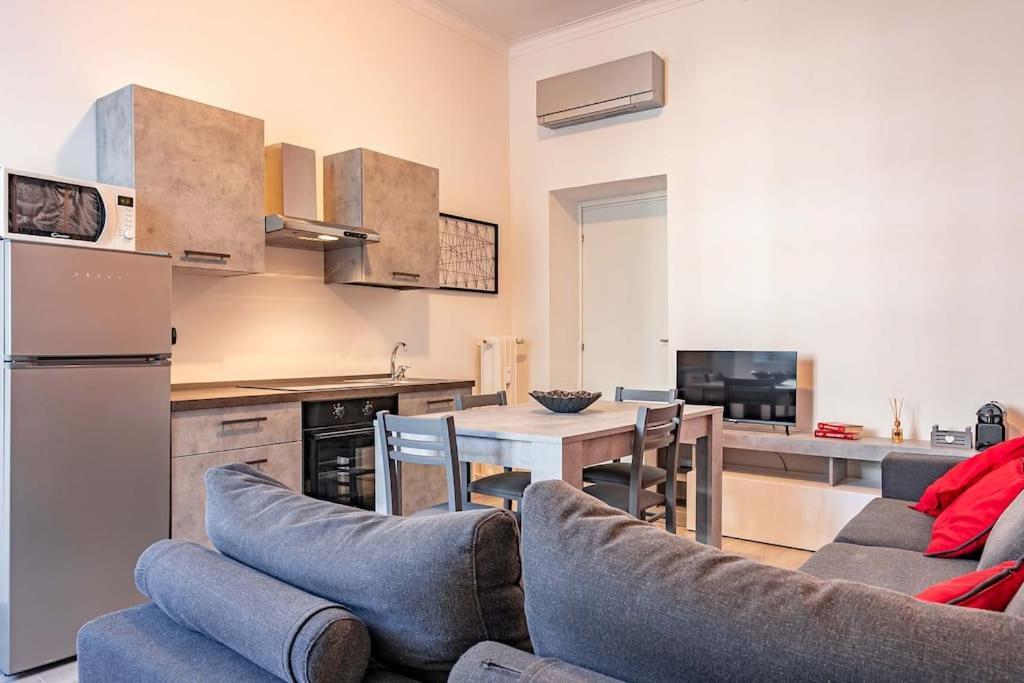 Guest Planet - Modern Flat Centrale M2 Milano Exteriör bild